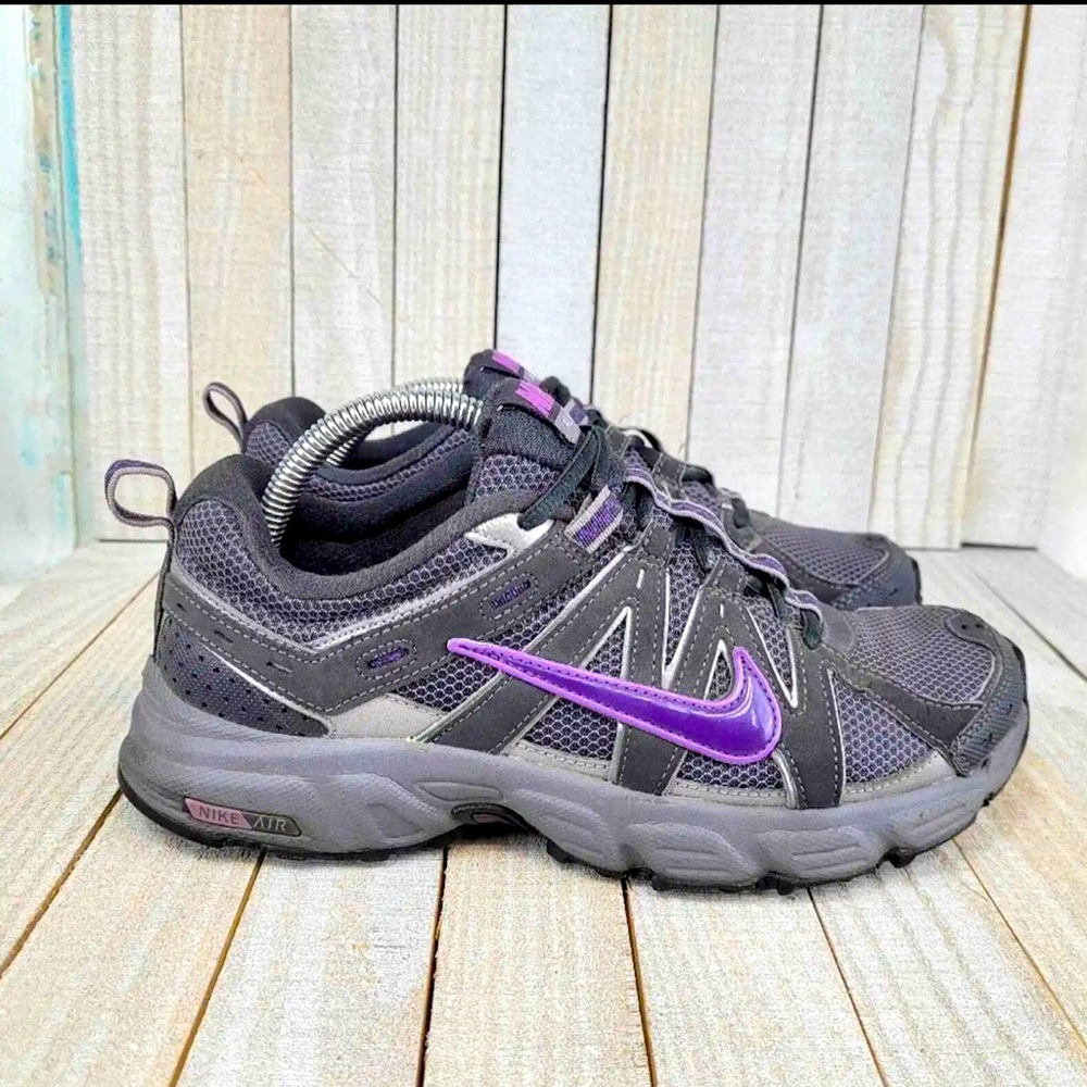 NIKE Grey & Purple Alvord Hiking Shoes